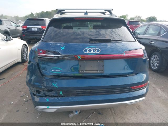 WA1LAAGE3KB009035 Audi E-tron Premium Plus