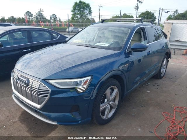 WA1LAAGE3KB009035 Audi E-tron Premium Plus