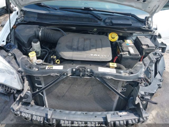 2C4RC1CG4FR573110 Chrysler Town & Country Touring-l