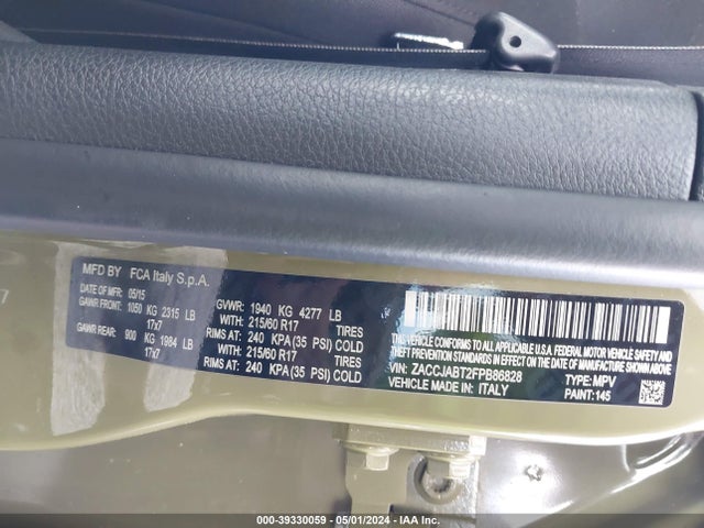 ZACCJABT2FPB86828 Jeep Renegade Latitude