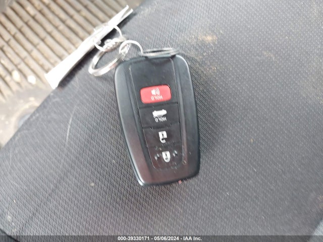 Toyota Corolla Hybrid Le 2021 JTDEAMDE2MJ023120 Image 11