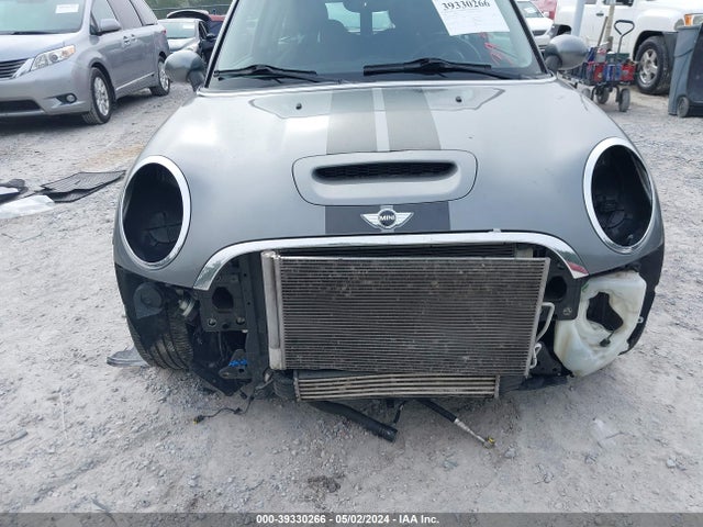 2008 MINI COOPER S CLUBMAN WMWMM33578TP71920 Photo 5
