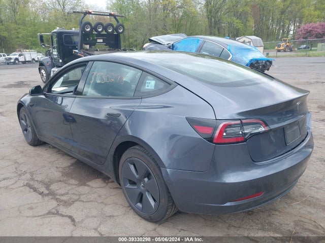 5YJ3E1EB4NF129074 Tesla Model 3 Long Range Dual Motor All-wheel Drive