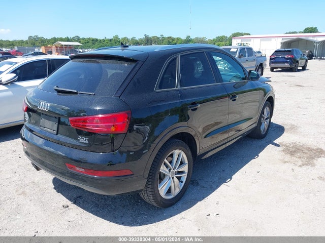 WA1ECCFS2HR006374 Audi Q3 2.0t Premium