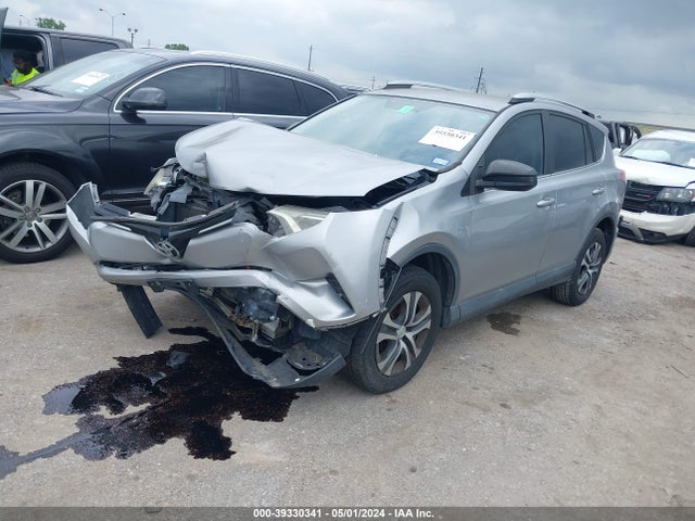 Toyota RAV4 LE 2016 2T3ZFREV9GW300642 Image 2