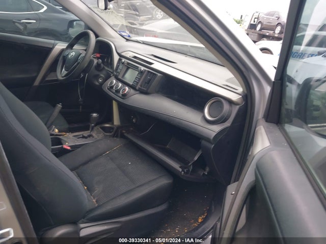 Toyota RAV4 LE 2016 2T3ZFREV9GW300642 Image 5