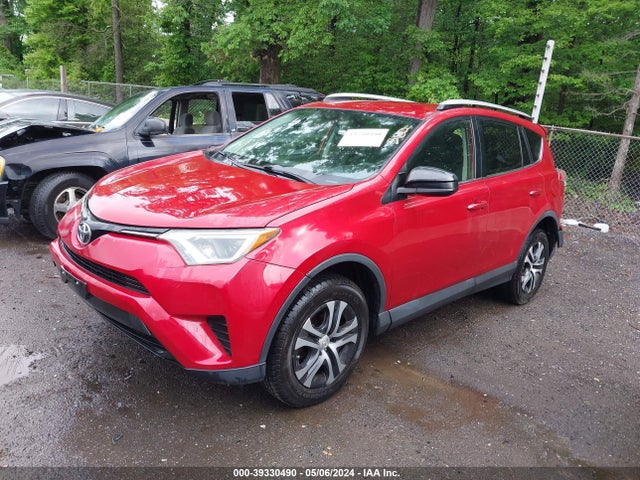 Toyota RAV4 LE 2016 JTMZFREV5GJ062853 Image 2