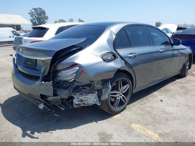 WDDZF4JB7KA553941 Mercedes-Benz E 300