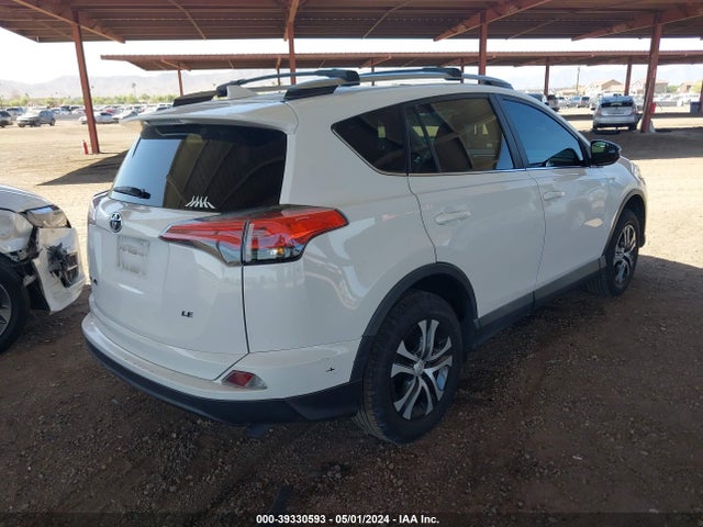 Toyota RAV4 LE 2017 2T3ZFREV3HW346730 Image 4