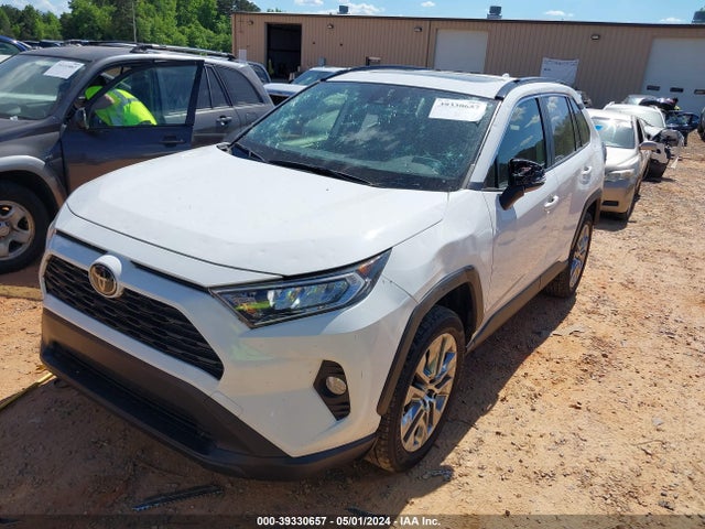 Toyota Rav4 Xle Premium 2019 JTMC1RFV2KD013328 Image 2