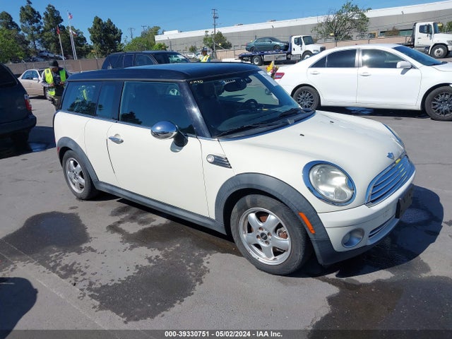 2008 MINI COOPER CLUBMAN WMWML33528TJ47087 Photo 0