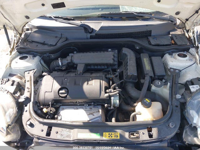 2008 MINI COOPER CLUBMAN WMWML33528TJ47087 Photo 9