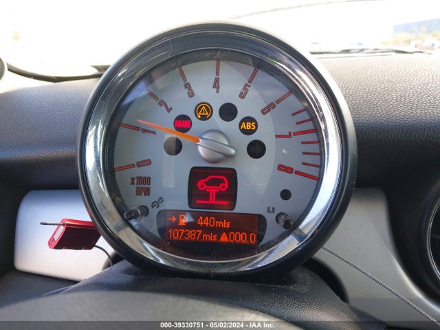 2008 MINI COOPER CLUBMAN WMWML33528TJ47087 Photo 6