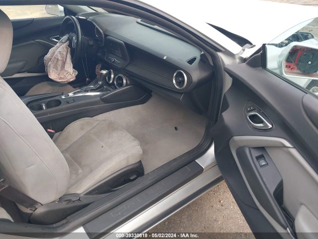 Chevrolet Camaro 1lt 2016 1G1FB1RS0G0156976 Image 5