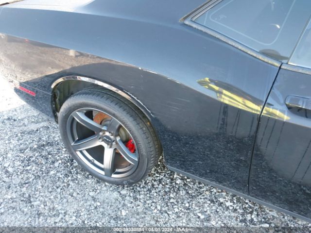 2C3CDZFJ9KH659736 Dodge Challenger R/t Scat Pack