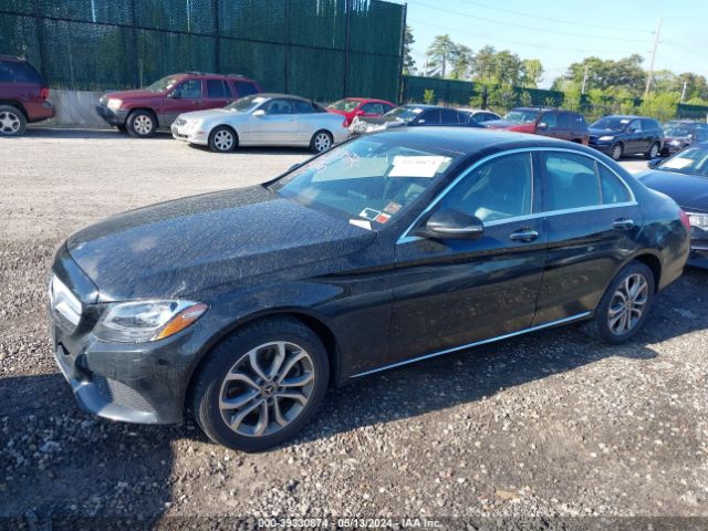 55SWF4KB2JU245589 Mercedes-Benz C 300 4matic