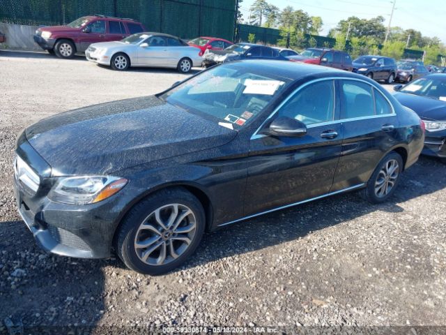 55SWF4KB2JU245589 Mercedes-Benz C 300 4matic
