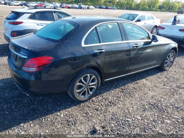55SWF4KB2JU245589 Mercedes-Benz C 300 4matic