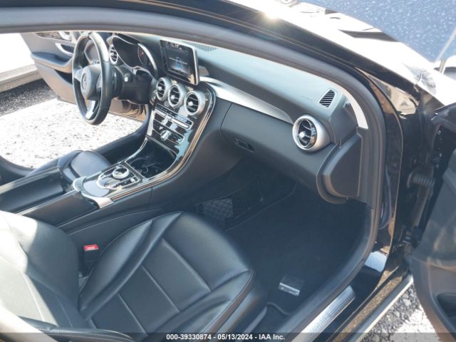 55SWF4KB2JU245589 Mercedes-Benz C 300 4matic