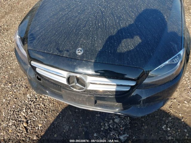 55SWF4KB2JU245589 Mercedes-Benz C 300 4matic