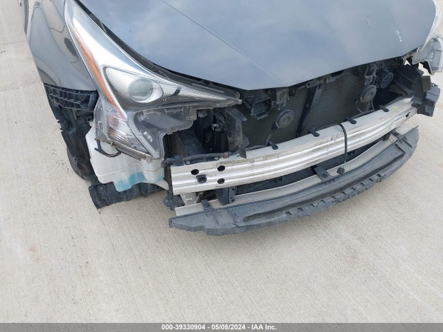 Toyota Prius Two 2017 JTDKBRFU5H3033734 Image 20