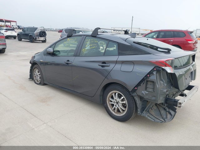 Toyota Prius Two 2017 JTDKBRFU5H3033734 Image 3