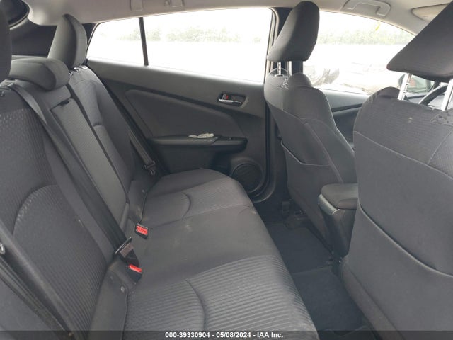 Toyota Prius Two 2017 JTDKBRFU5H3033734 Image 8