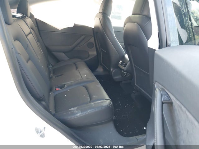 5YJYGDED2MF109679 Tesla Model Y Standard Range Rear-wheel Drive