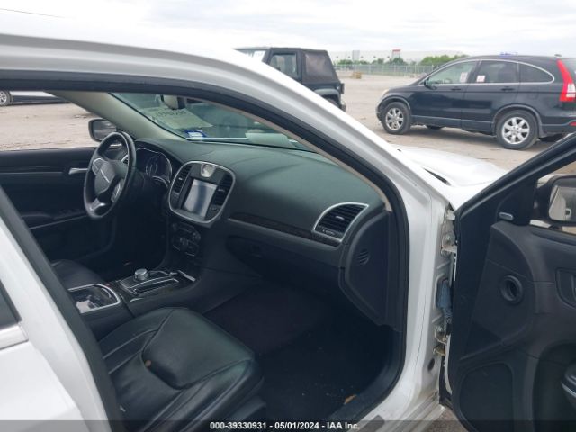 2C3CCAEG5HH559894 Chrysler 300C