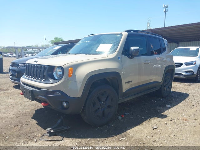Jeep Renegade Deserthawk 4x4 2017 ZACCJBCB7HPE73631 Image 2