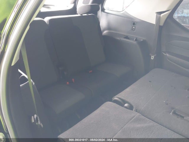 Chevrolet Traverse Ls 2018 1GNERFKW3JJ140739 Image 17