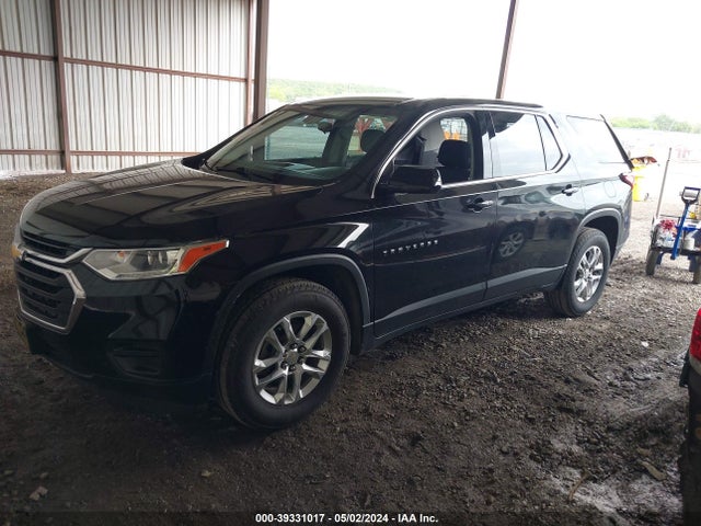 Chevrolet Traverse Ls 2018 1GNERFKW3JJ140739 Image 2