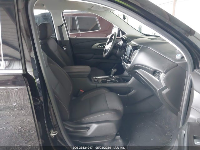Chevrolet Traverse Ls 2018 1GNERFKW3JJ140739 Image 5