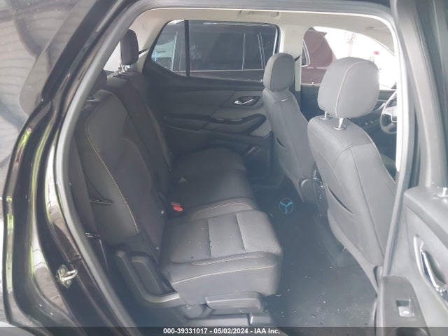 Chevrolet Traverse Ls 2018 1GNERFKW3JJ140739 Image 8