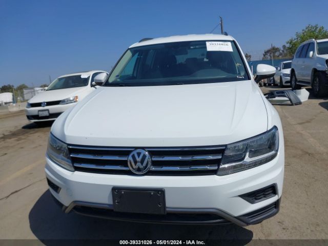3VV3B7AX0MM002427 Volkswagen Tiguan 2.0t Se/2.0t Se R-line Black/2.0t Sel
