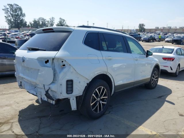 3VV3B7AX0MM002427 Volkswagen Tiguan 2.0t Se/2.0t Se R-line Black/2.0t Sel