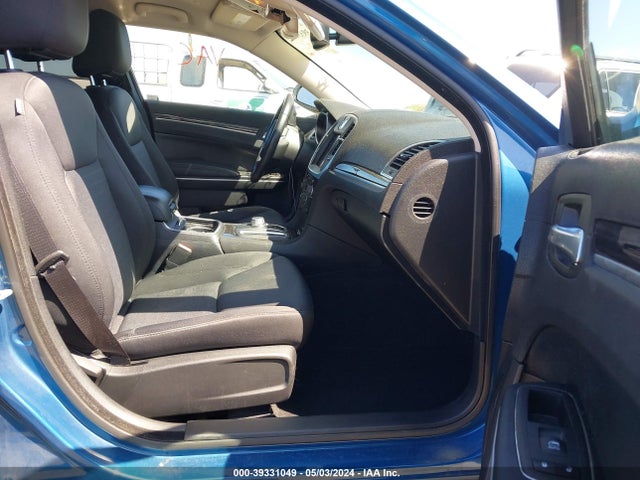 Chrysler 300 Touring 2020 2C3CCAAG4LH160375 Image 5