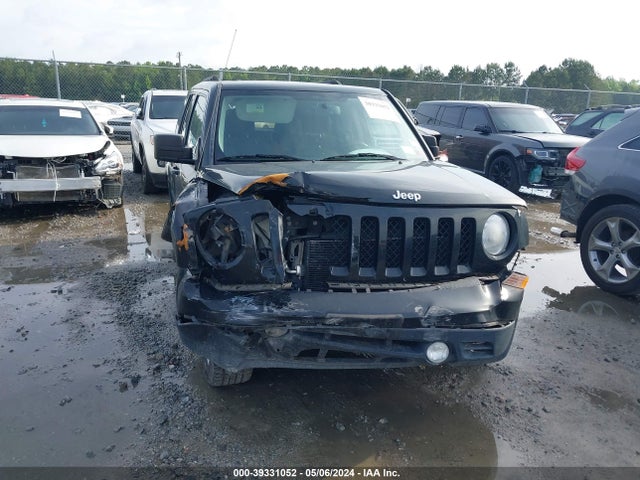 1C4NJRFB2ED741055 Jeep Patriot Latitude