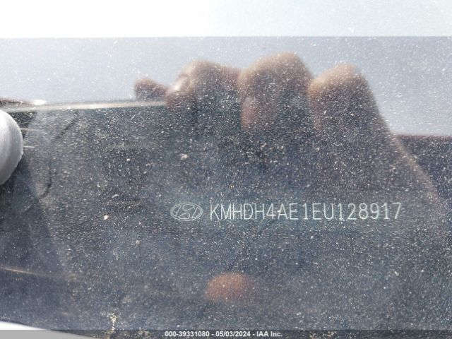 KMHDH4AE1EU128917 Hyundai ELANTRA SE
