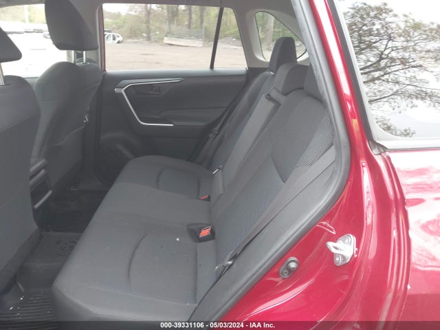 Toyota RAV4 LE 2019 JTMG1RFV7KJ004367 Image 8