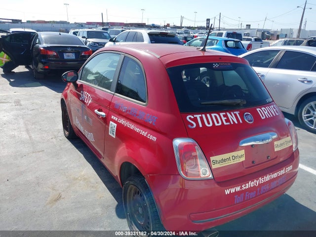 2013 FIAT 500 3C3CFFAR1DT646494 Photo 2