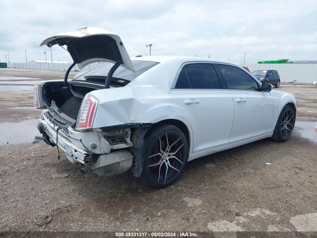 Chrysler 300 2014 2C3CCAAG5EH376545 Image 4