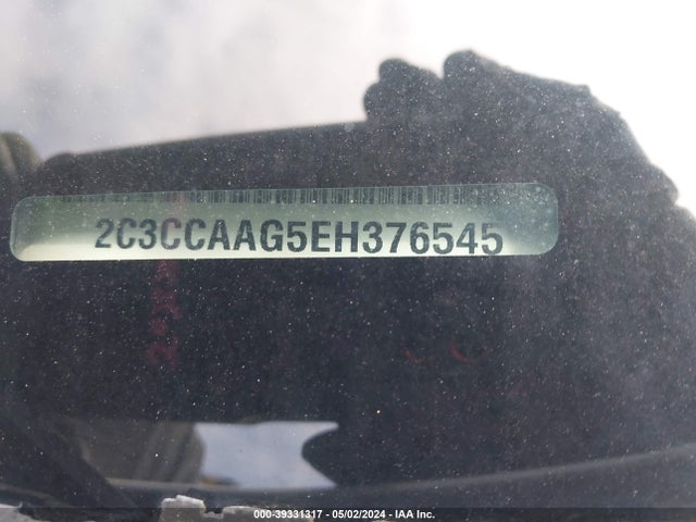 Chrysler 300 2014 2C3CCAAG5EH376545 Image 9