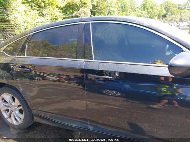 Honda ACCORD LX 2019 1HGCV1F1XKA053968 Image 13