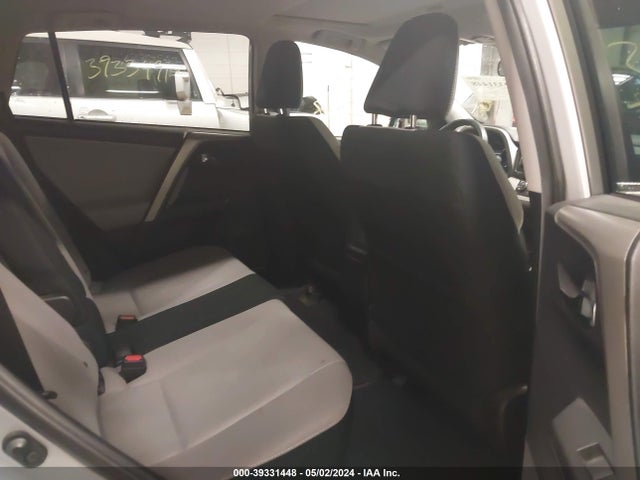 Toyota Rav4 Xle 2016 2T3RFREV5GW464194 Image 8