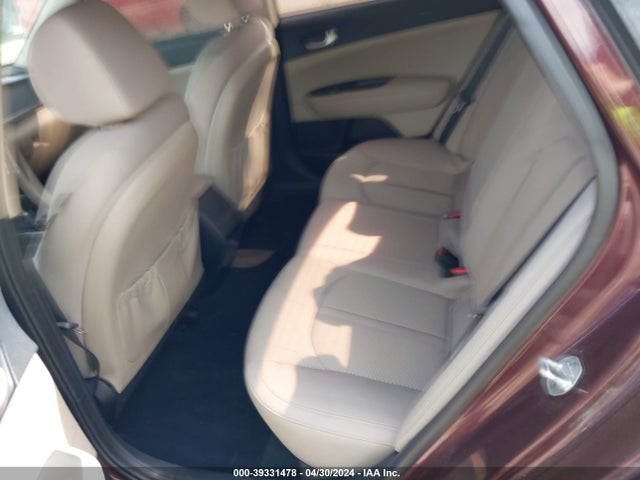 KIA Optima Lx 2016 5XXGT4L31GG115735 Image 8