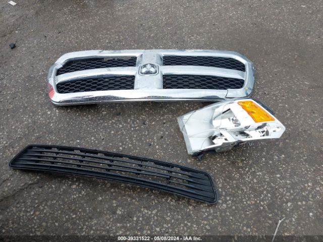 1C6RR7GT3GS177914 RAM 1500 Slt