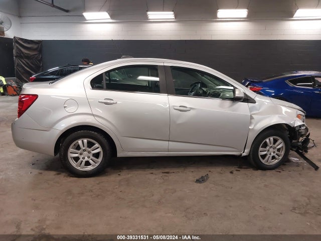 Chevrolet Sonic Lt Auto 2016 1G1JC5SB8G4166804 Image 13