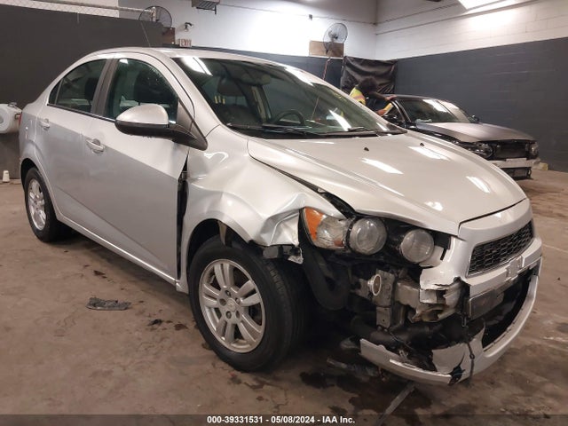 Chevrolet Sonic Lt Auto 2016 1G1JC5SB8G4166804 Image 6