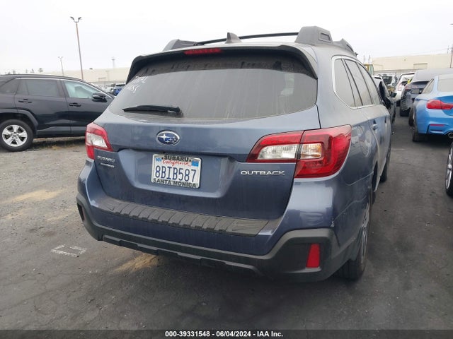Subaru Outback 2.5i Limited 2018 4S4BSAKC8J3238142 Image 17